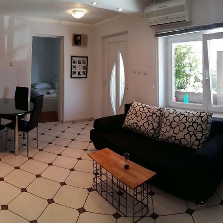 Apartment Melany Senj  Εξωτερικό φωτογραφία